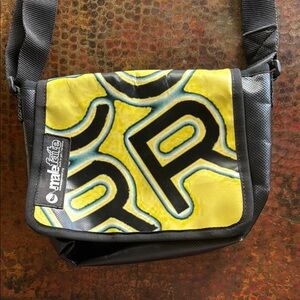 Chic Recycled Yellow and Black Messenger Bag